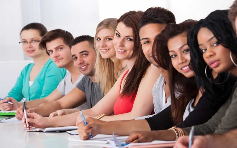 digital sat English learners ESL students studying modifiers and verb form
