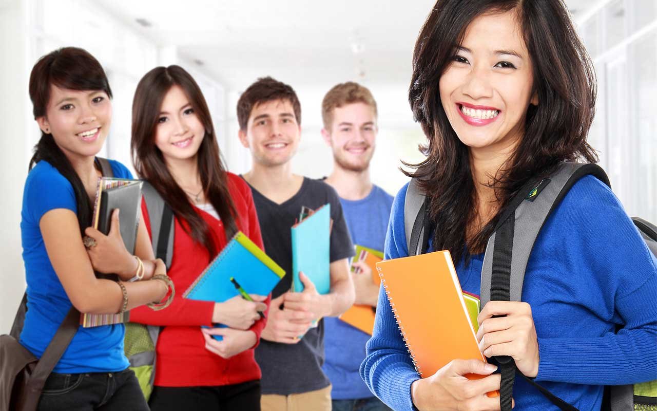 happy chinese students learning english